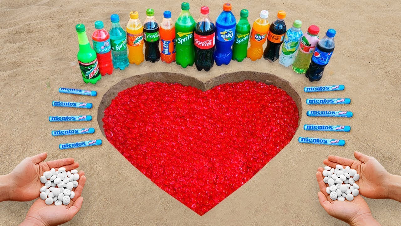 Logo CORA&Ccedil;&Atilde;O no buraco com orbeez, Coca Cola, Mentos e Refrigerantes Populares❤️