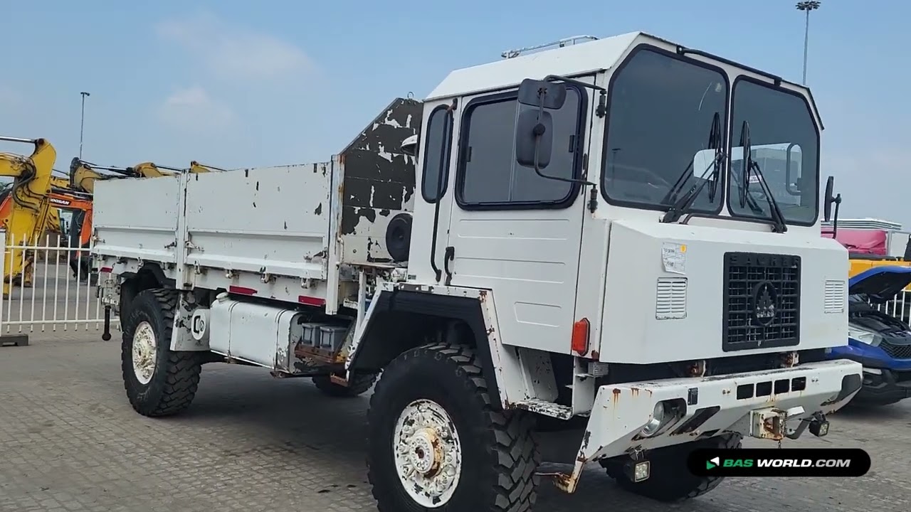 70208779 Saurer 6DM 4X4