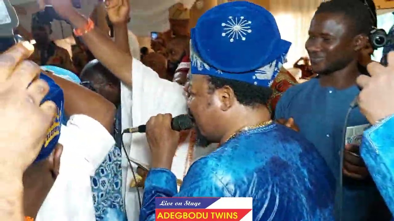 Series 2: Adegbodu Twins live on stage @ Late Spiritual Mother Odelola Oladele Burial Party