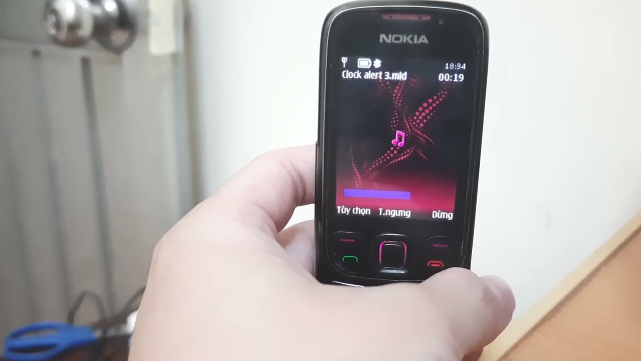 Nokia E61 ringtones on Nokia 6303 classic