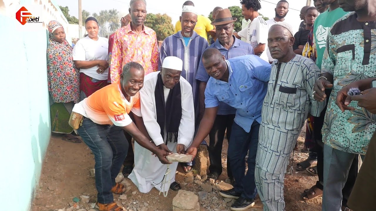 Valérie Kouadio lance les projets de forage à Sakassou pour régler les problèmes d'eau dans la ville
