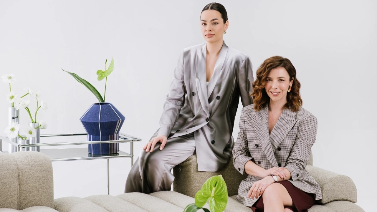 Journal Voices: Across Generations Izabela Vrtar i Dora Dragičević