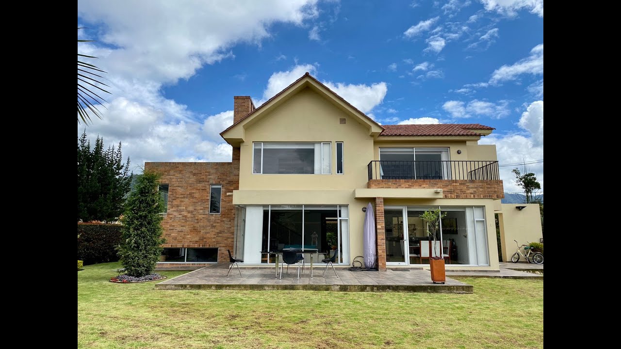 SE VENDE O PERMUTA CASA CAMPESTRE CAJICA