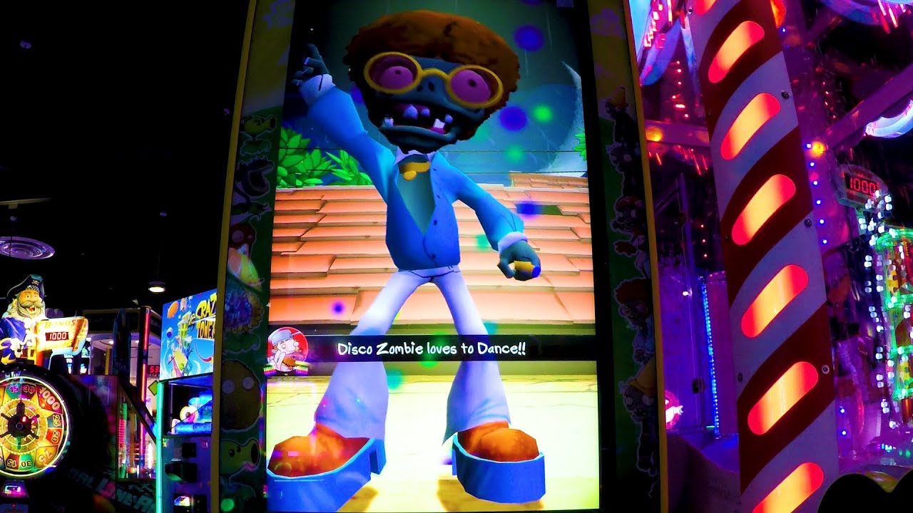 Playing Plants Vs. Zombies The Last Stand 2 Player Challenge