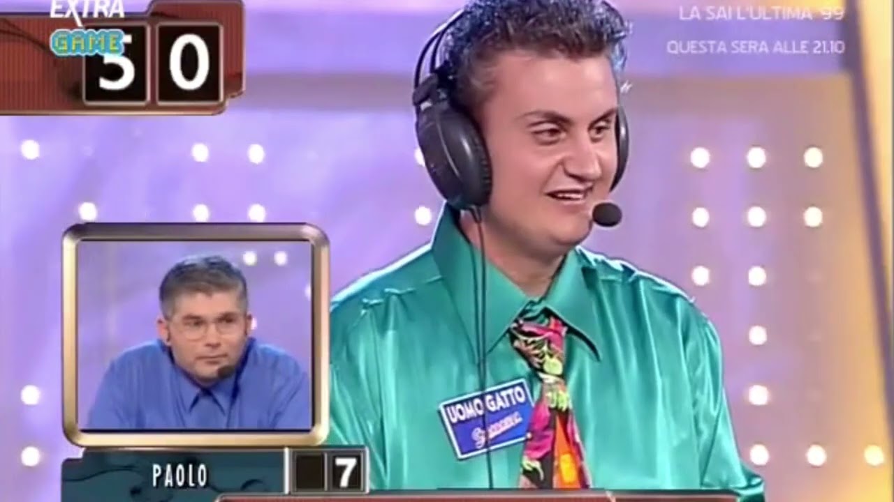 Memorabile show dell'UOMO GATTO che duetta con il pubblico di Sarabanda