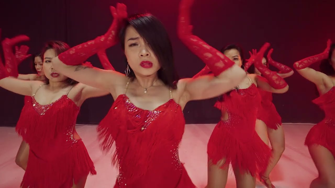 Miéntele - Román & Mayinbito | BICH NGOC & Spring Bachata Lady Team (Hanoi, Vietnam)