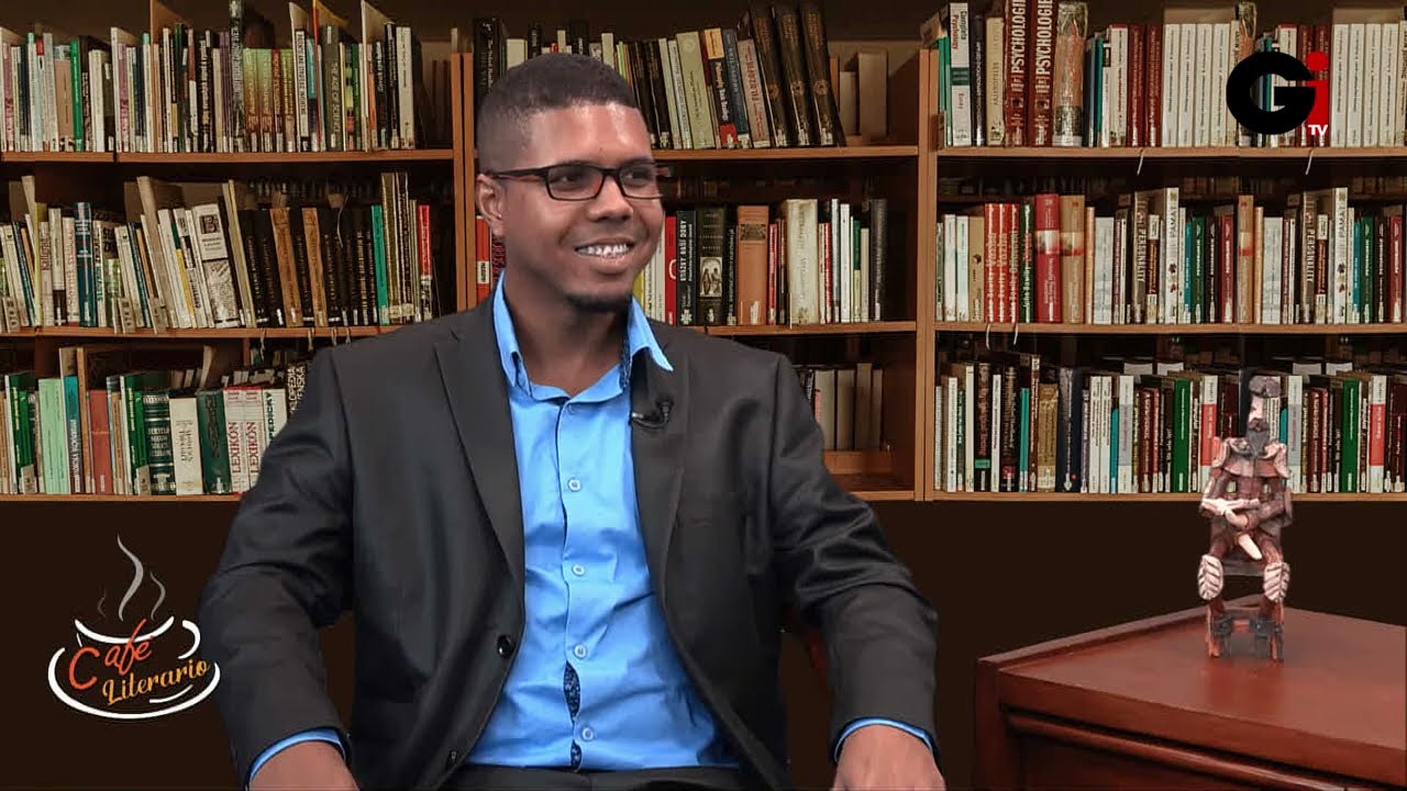 JUAN INIRIO EDUCADOR Y ESCRITOR (CAFE LITERARIO VERONICA SENCION)