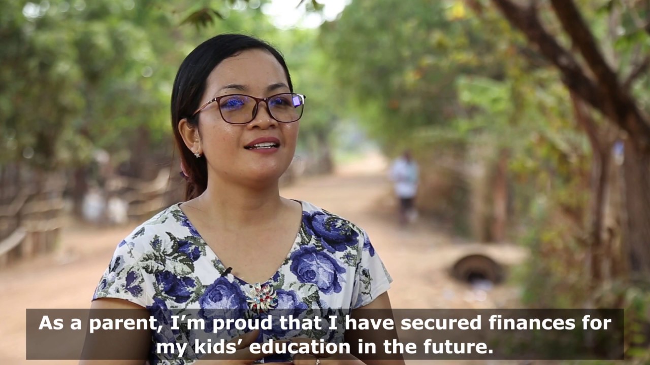 200,000th Policy Holder of Prudential Cambodia