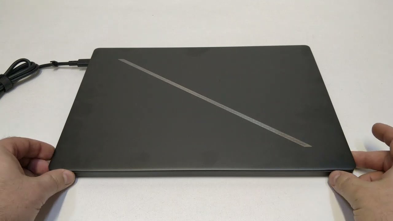 ASUS ROG Zephyrus G16 2024 Light