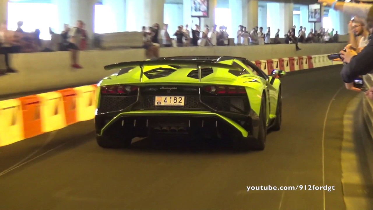 SUPERCARS GOING WILD in TUNNEL - Accelerations, Revs, Burnouts!