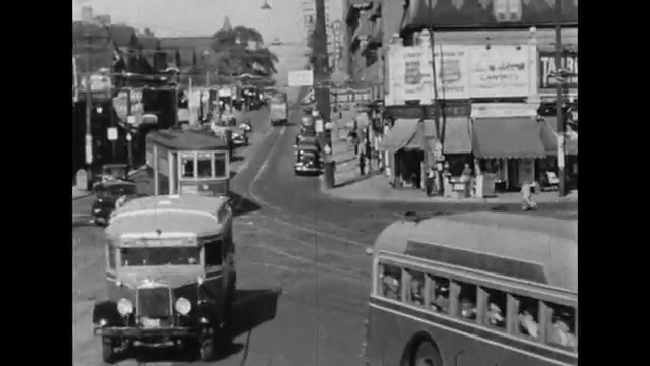 [Street Scenes in Toronto] (1935)