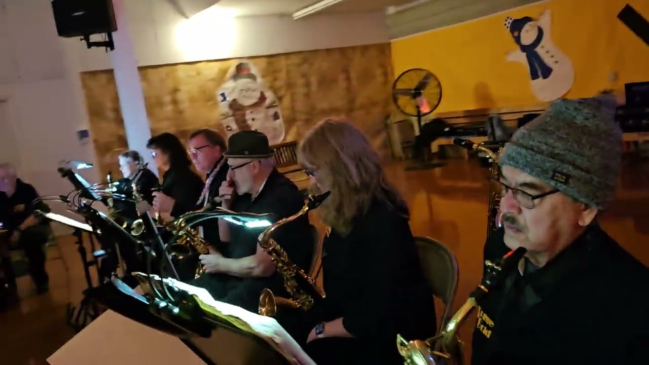 CLAM CHOWDER-Rogue Gold Jazz Band January 12 dance.