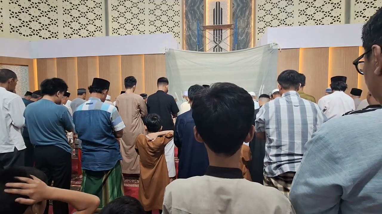 TARAWIH MALAM KE-6 RAMADHAN, MASJID BUNDAR AS SALAAM METLAND TRANSYOGI CILEUNGSI