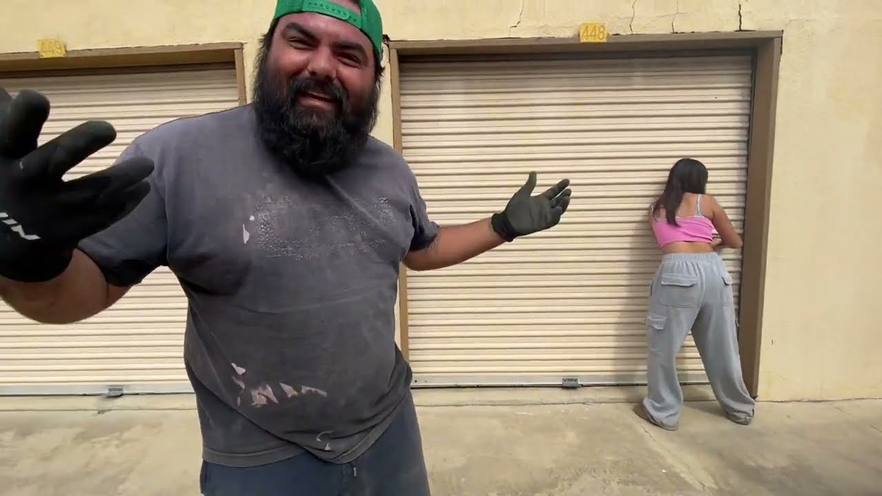 Bought another abandoned storage unit in the city of Porterville ca $200