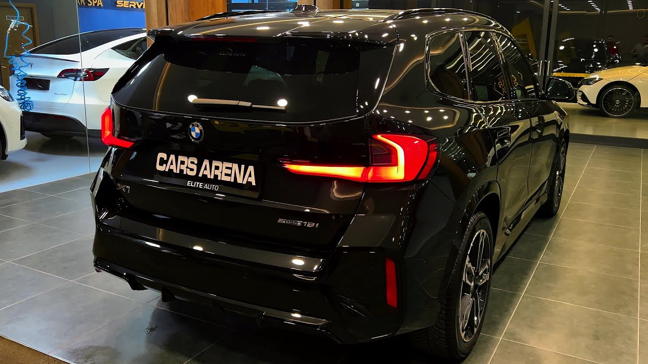 2023 BMW X1 - детали интерьера и экстерьера