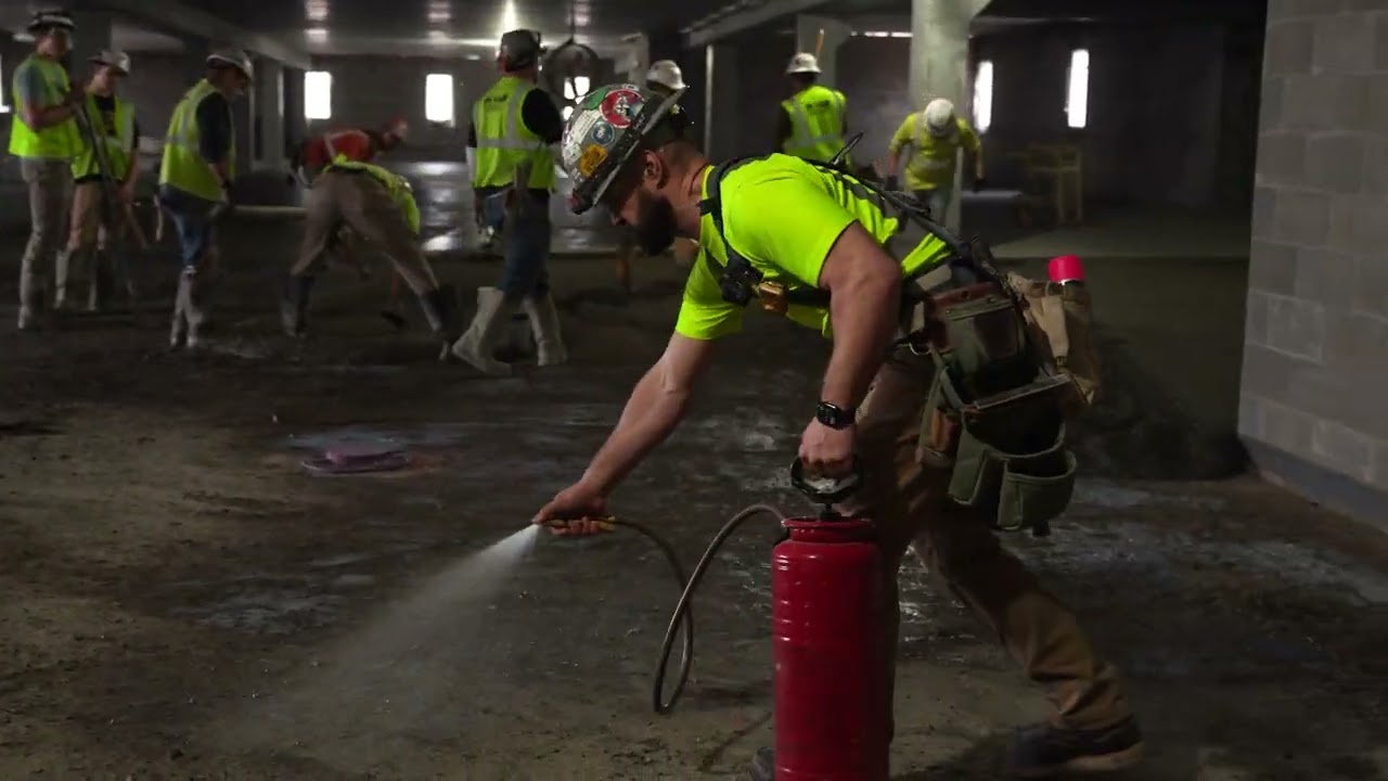 The crew crushing another pour! 💪 #construction #concretework #minnesota