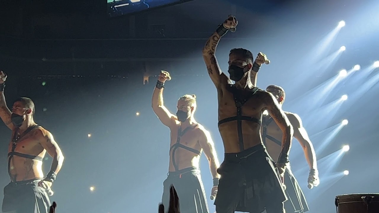 Ricky Martin - Lola, Lola - Sacramento 11/13/2021