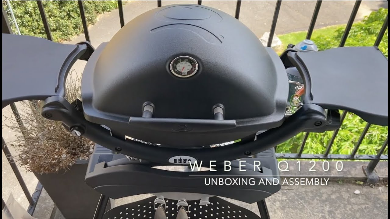 Weber Q1200 Baby Barbecue Unboxing & Assembly