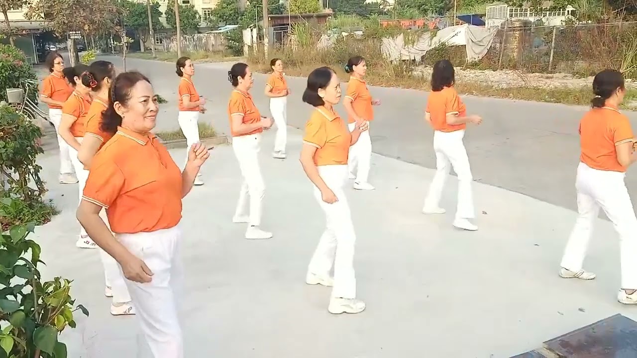 Nhảy 24 bước nhạc Hoa