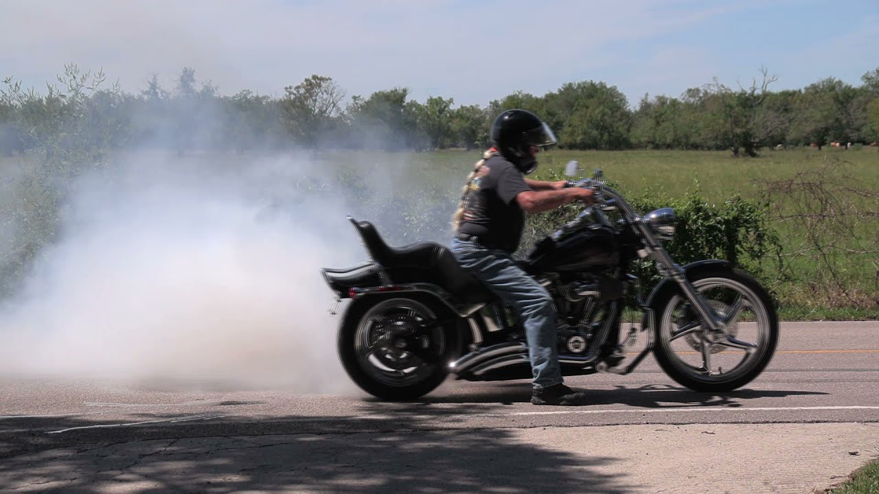 Doing Burnouts, Harley Davidson Style