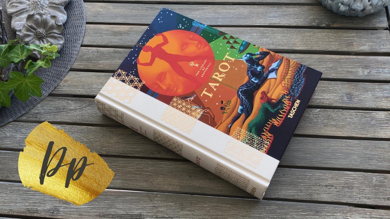 Tarot (The Library of Esoterica) / / Taschen Reviews