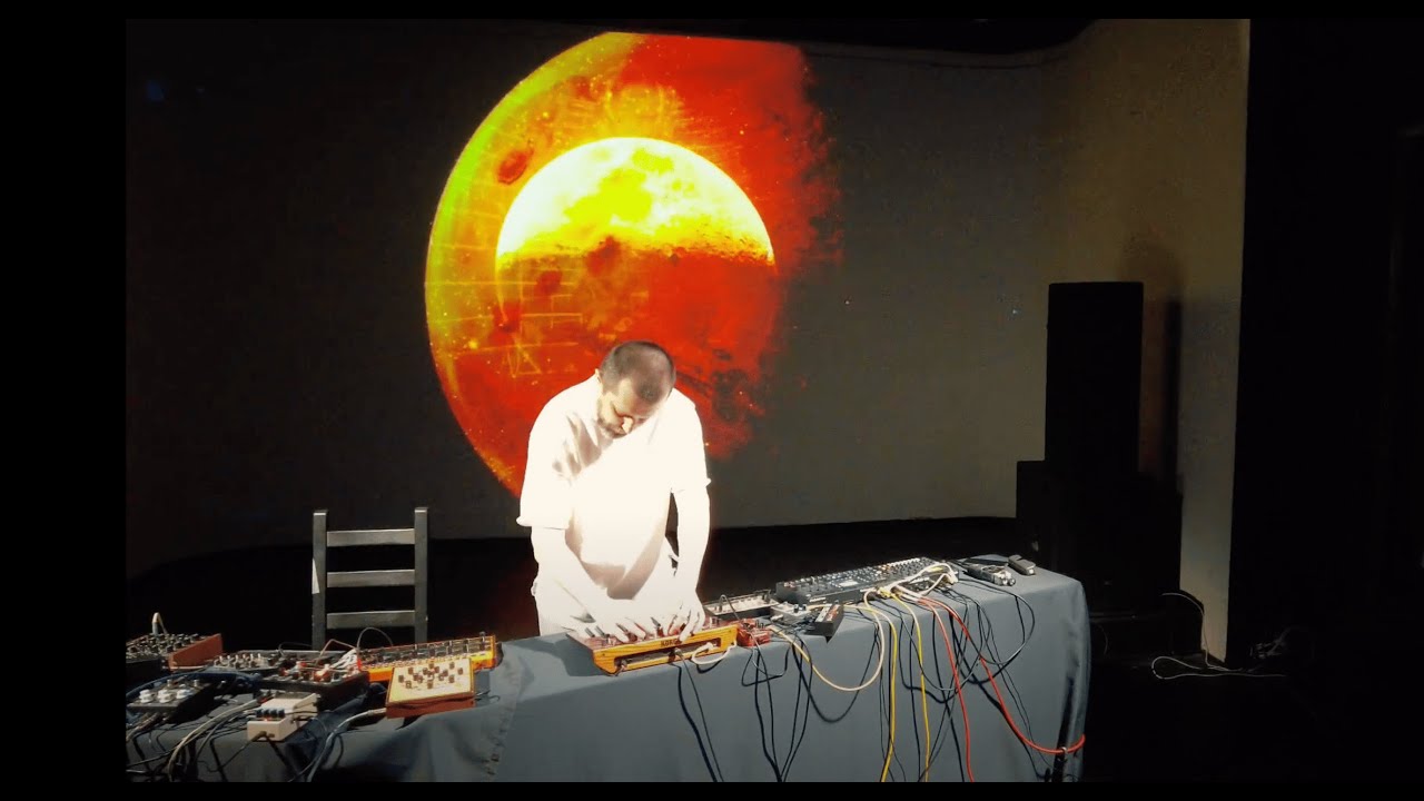 Ingriod1in — Ambient | Noise | Drone Live set at Sergey Kuryokhin Center for Contemporary Art