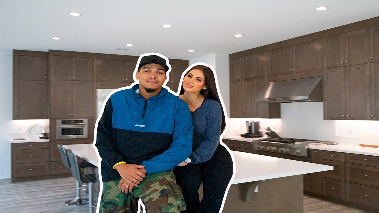 EMPTY HOUSE TOUR!!
