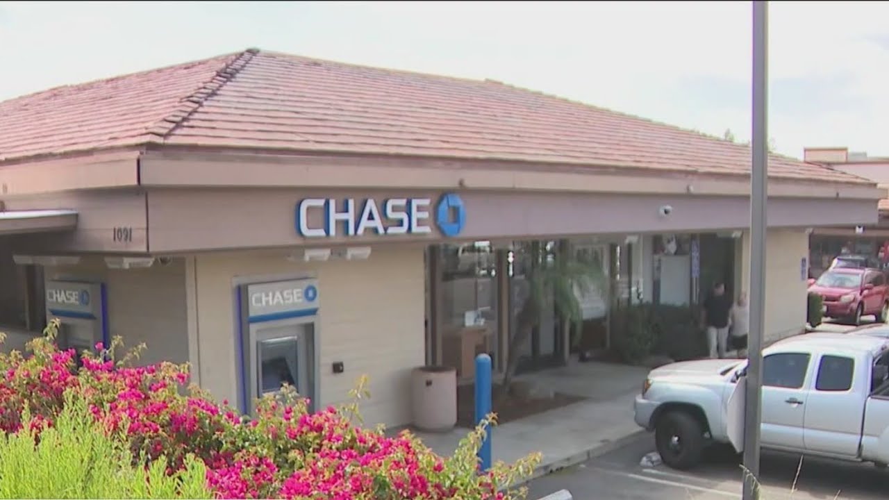 Family warns of 'bank jugging'