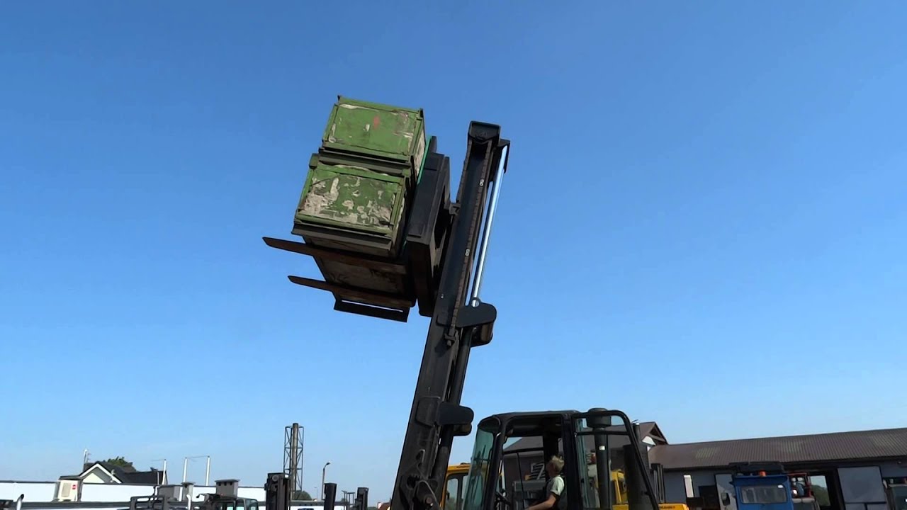 Wózek widłowy dużego udźwigu Hyster H16.00XM-12 (16t)