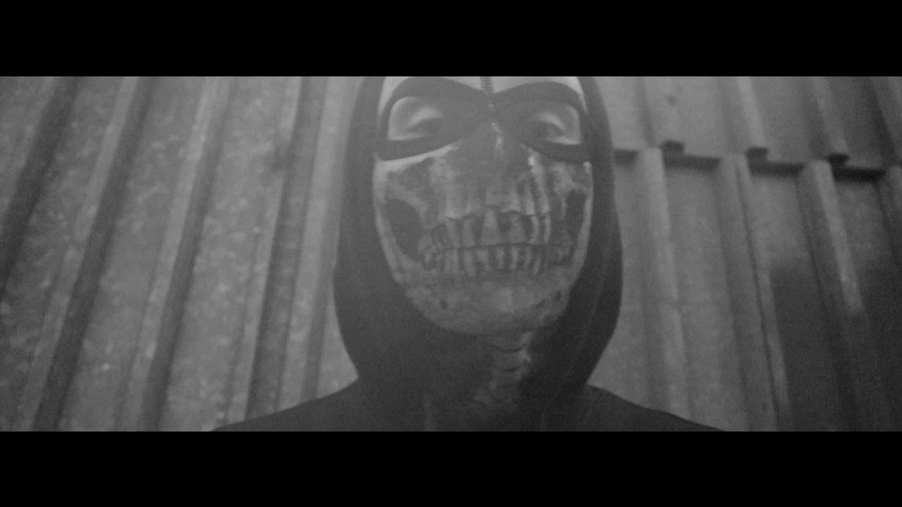 Zaginiony (STREETWORKERZ) - MŁODY MILIONER (prod. Zwierzak 76 PRO)
