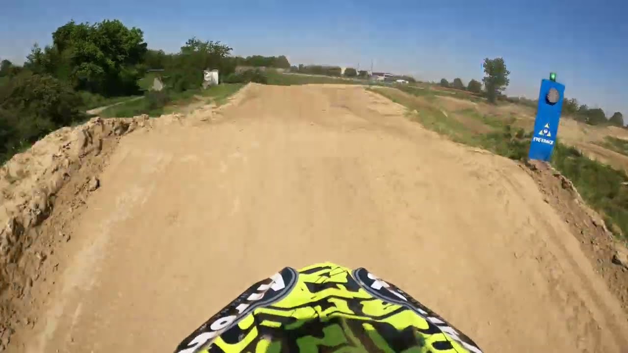 *PISTA MOTOCROSS CHIEVE*     HONDA CRF 250R    •17/05/2025•
