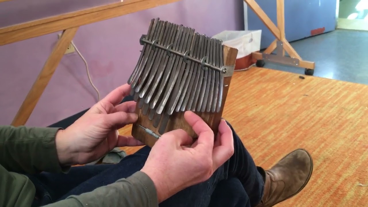 Kariga mombe kutsinhira mbira part