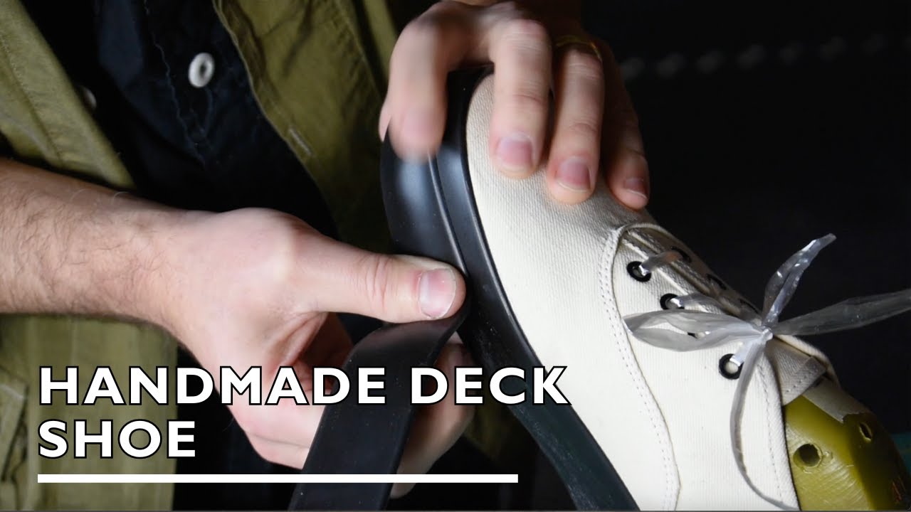 HANDMADE DECK SHOE