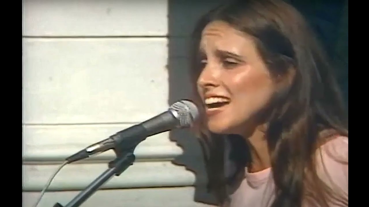 Un lagarto verde - Nicolás Guillén - Ana Belén, Cuba 1983
