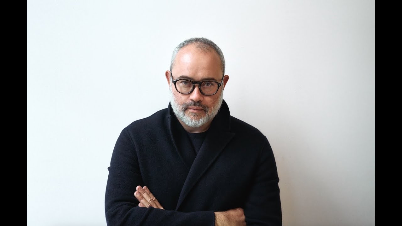 Lucien Pagès Stands As the Industry Choice in PR