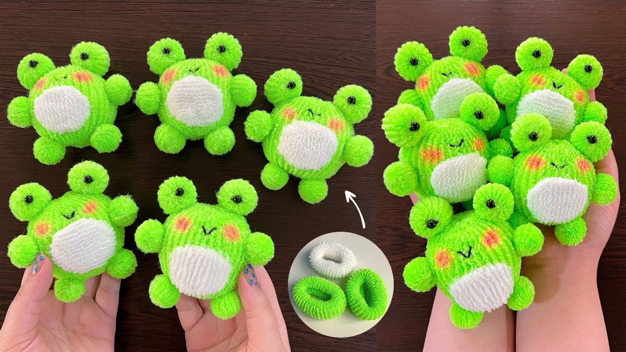 With Just Two Hair Rubber Bands, Make a Frog Keychain | Super Easy Steps | DIY Plushie