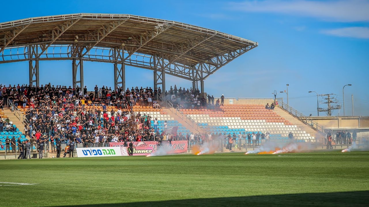 הפועל אום אל פחם נגד הפועל פ