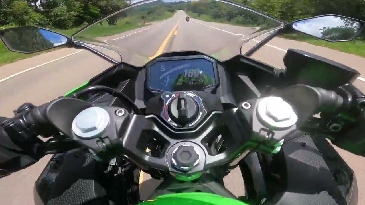 Ninja 500 no Trecho de Bragança Paulista