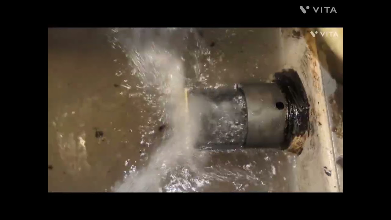 厨房グリストラップ配管詰まり清掃・施工例！