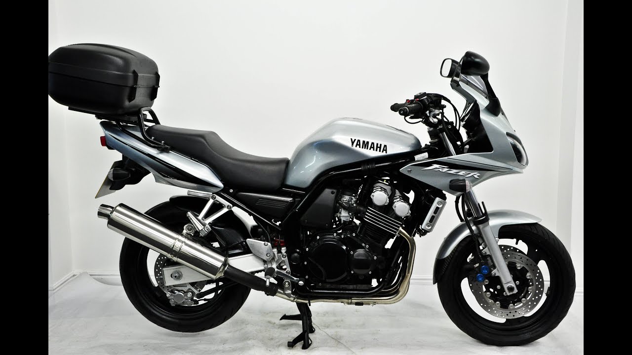 Yamaha FZS600 Fazer Silver 2003, 03
