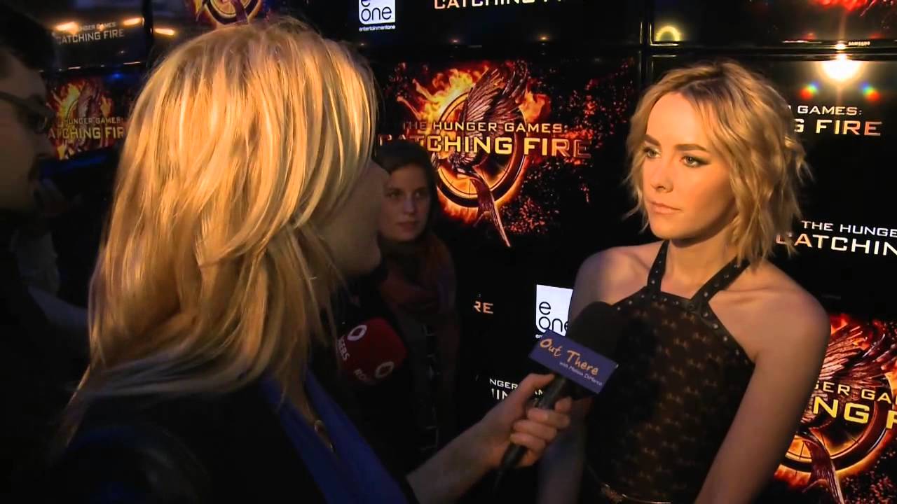Jena Malone and Sam Claflin The Hunger Games: Catching Fire - Out There Update