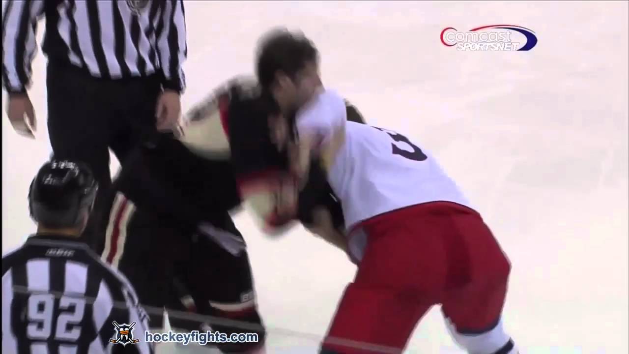Troy Brouwer vs Marc Methot Feb 1, 2011