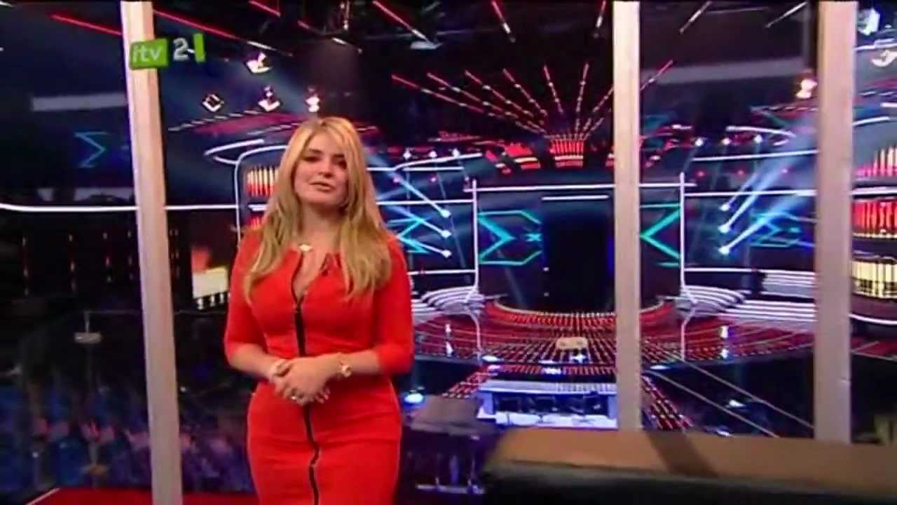 Holly Willoughby - Red Dress Zip Up Front - Wow - 17-Oct-09