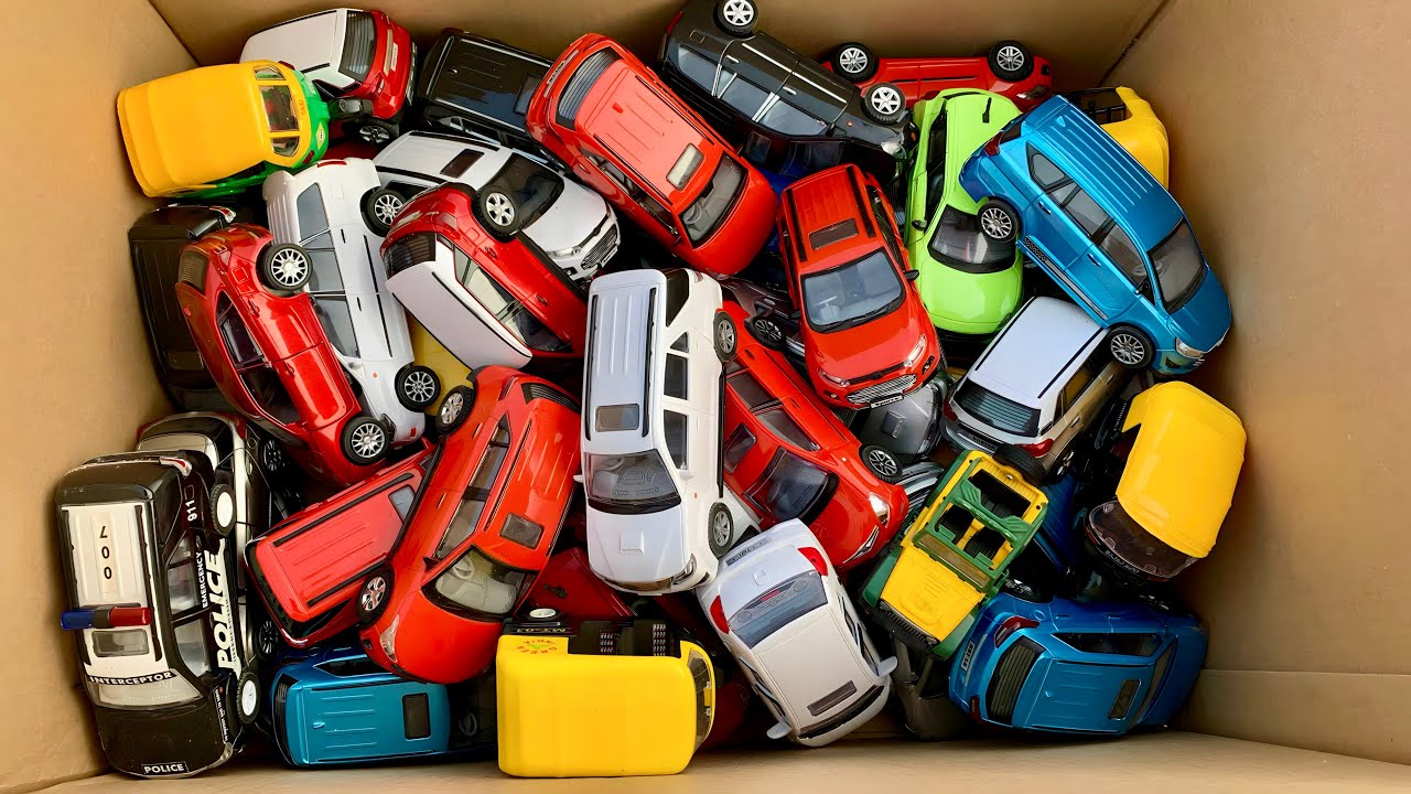 Let's go and Pick Arjun's Diecast Scale Model Collection | Brezza | Swift | Innova | Creta | Ford |