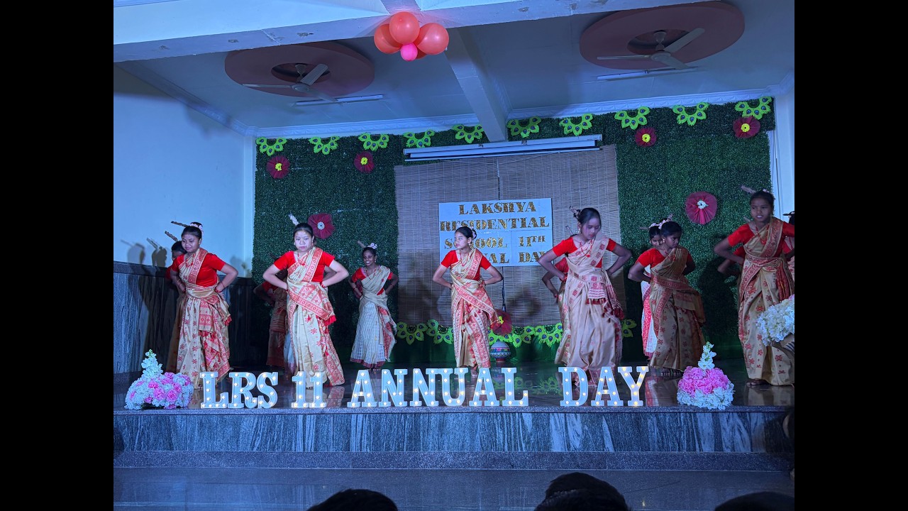 Bihu-Assamese Dance By 7th Girls | LRS | Thayi Mane