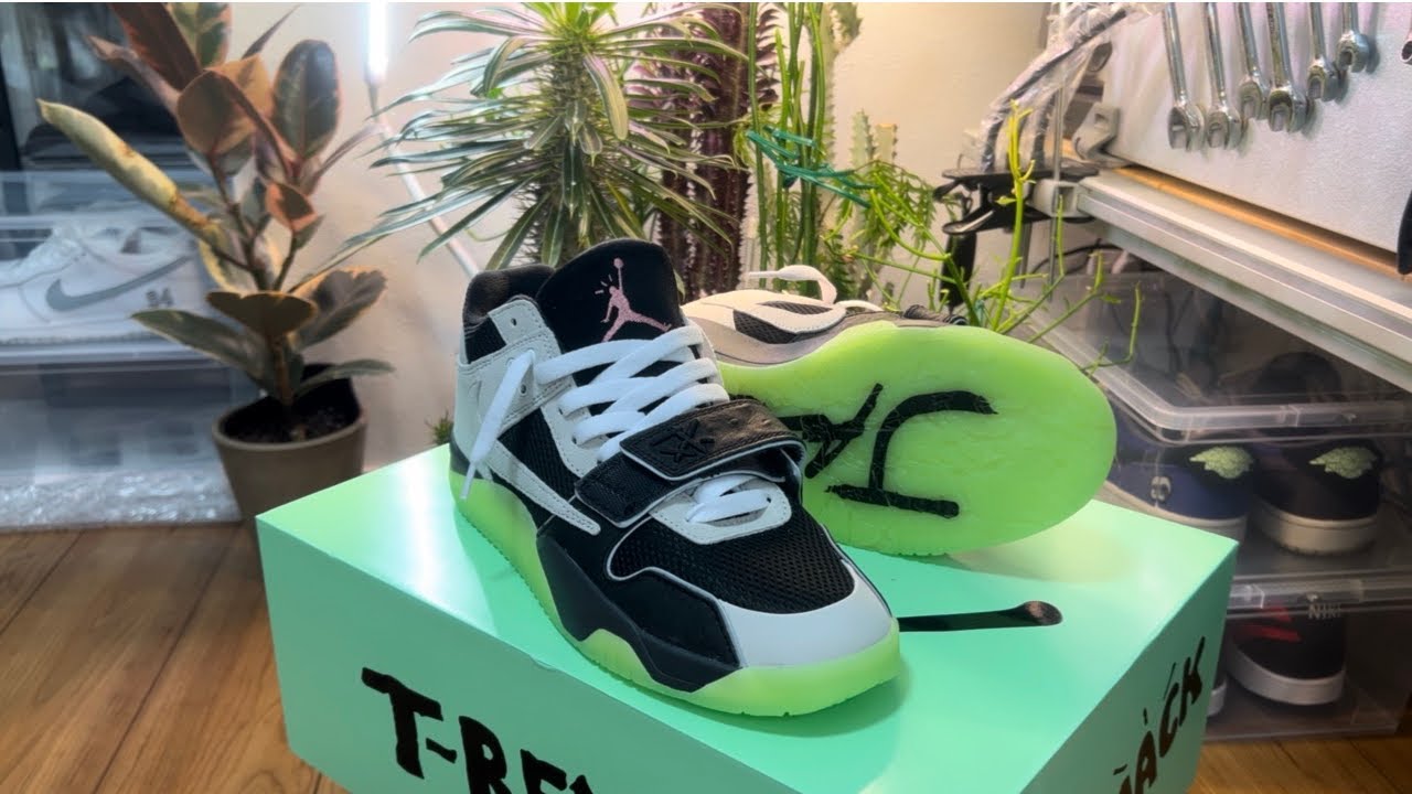 Travis Scott × Chase B × Nike Jumpman Jack TR CJ1 T-Rexx Night Silverトラヴィススコット✕チェイスB✕ナイキ ジャンプマンジャック3