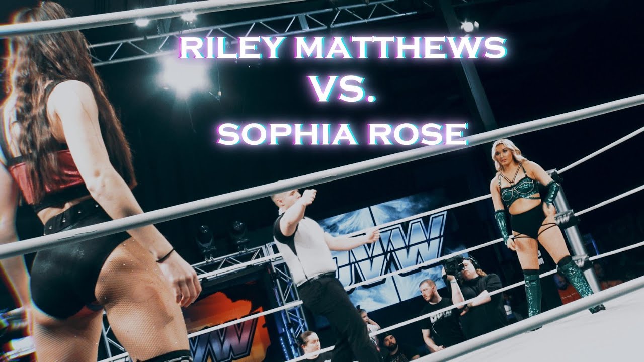 Riley Matthews VS. Sophia Rose