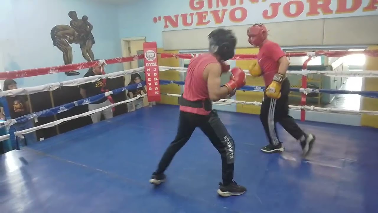 TEAM Lucky Romero La casa del boxeo con  Diamantito flores 