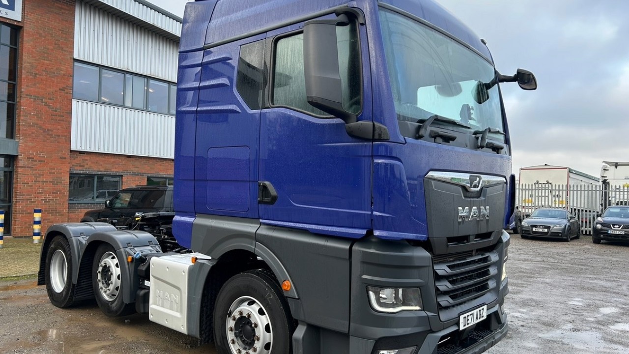 MAN TGX 3 26.470 *EURO 6* GM 6X2 TRACTOR UNIT 2021 - DE71 ADZ