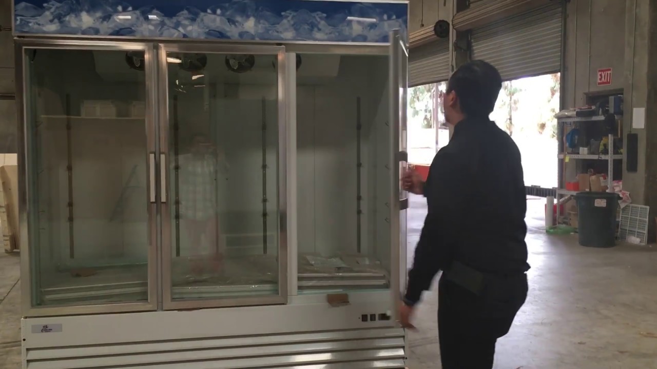 Three door COMMERCIAL MERCHANDISER FREEZER